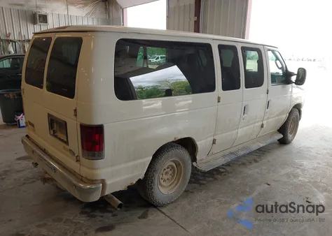 2010 Ford E-350 Super Duty Xl/Xlt z USA, uszkodzony, nr VIN 1FBNE3BLXADA34381